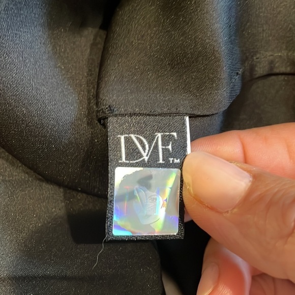 Diane Von Furstenberg Hanky Silk Kimono Dress - Picture 9 of 11